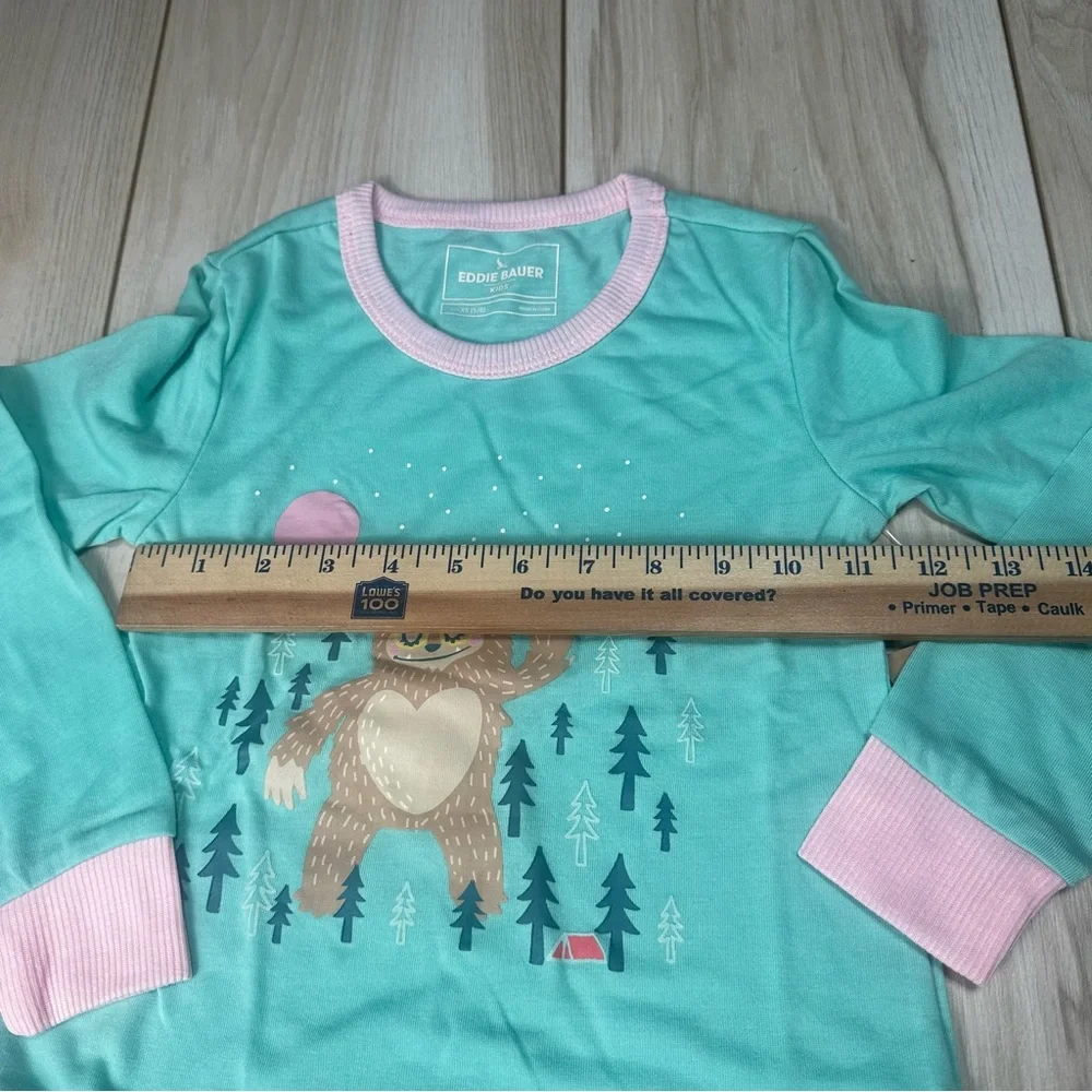 Eddie Bauer Girls Pajamas‎ 4 Piece matching fleece Pants Graphic Top Size XS 5/6